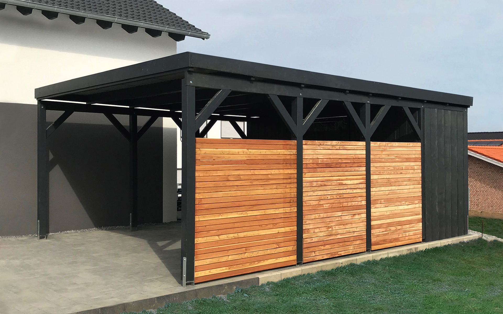 Einzelcarport 510x700 cm mit Abstellraum und Einfahrtshöhe 240 cm